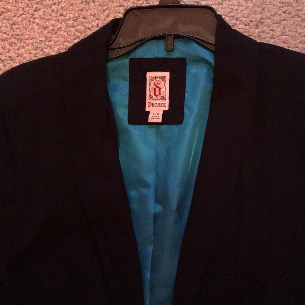 Short jacket - Picture 2 of 3